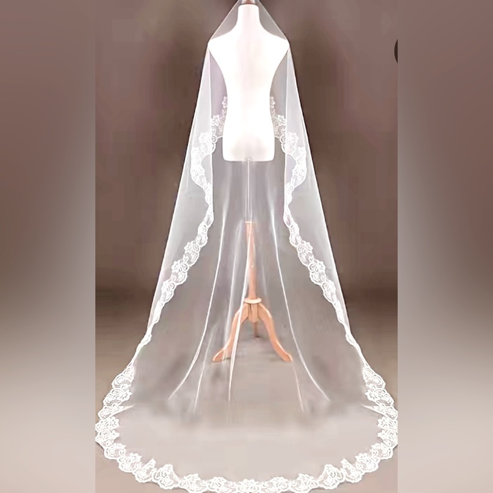 Long Bridal Veil